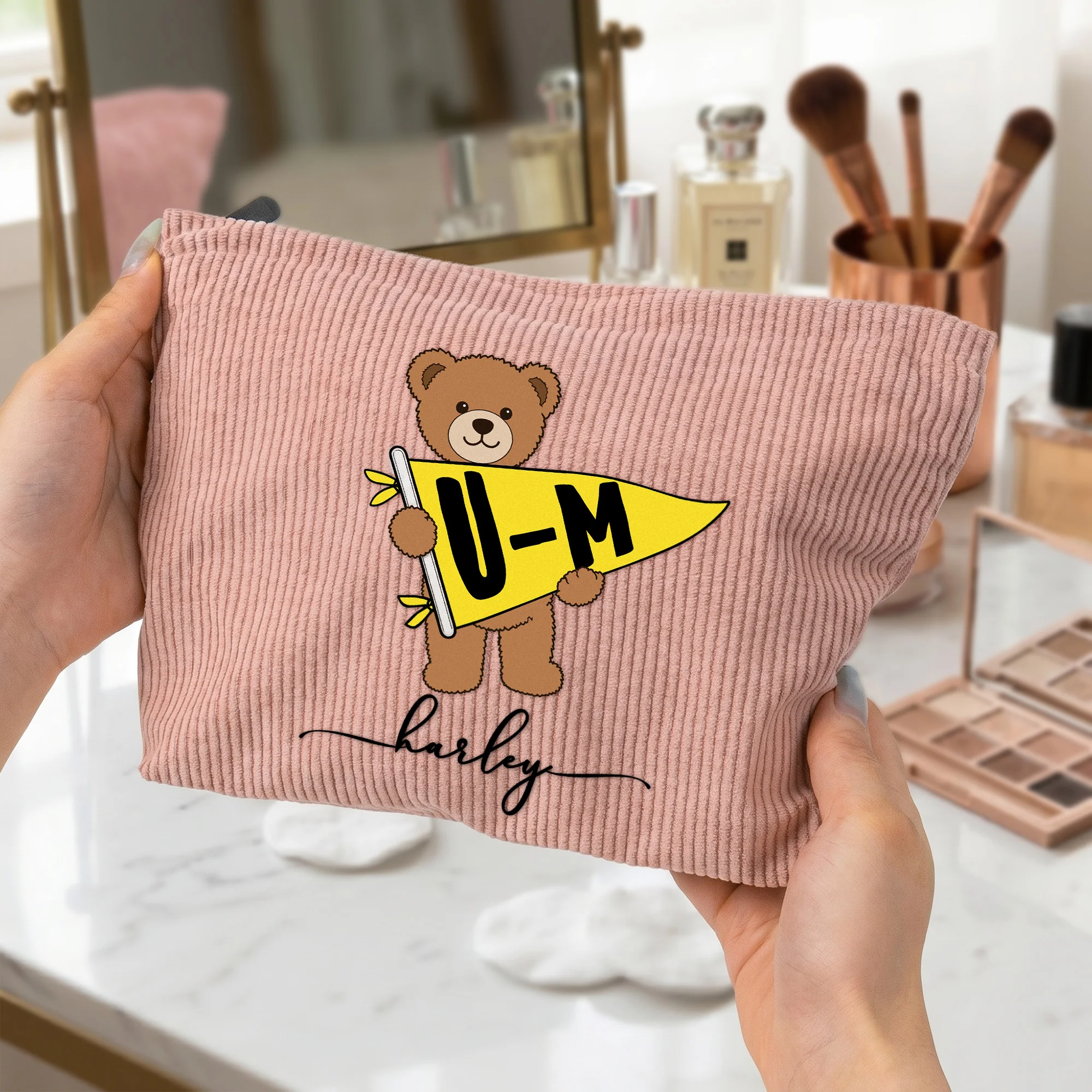 Bear School Spirit - Personalized Makeup Bag - Image 3