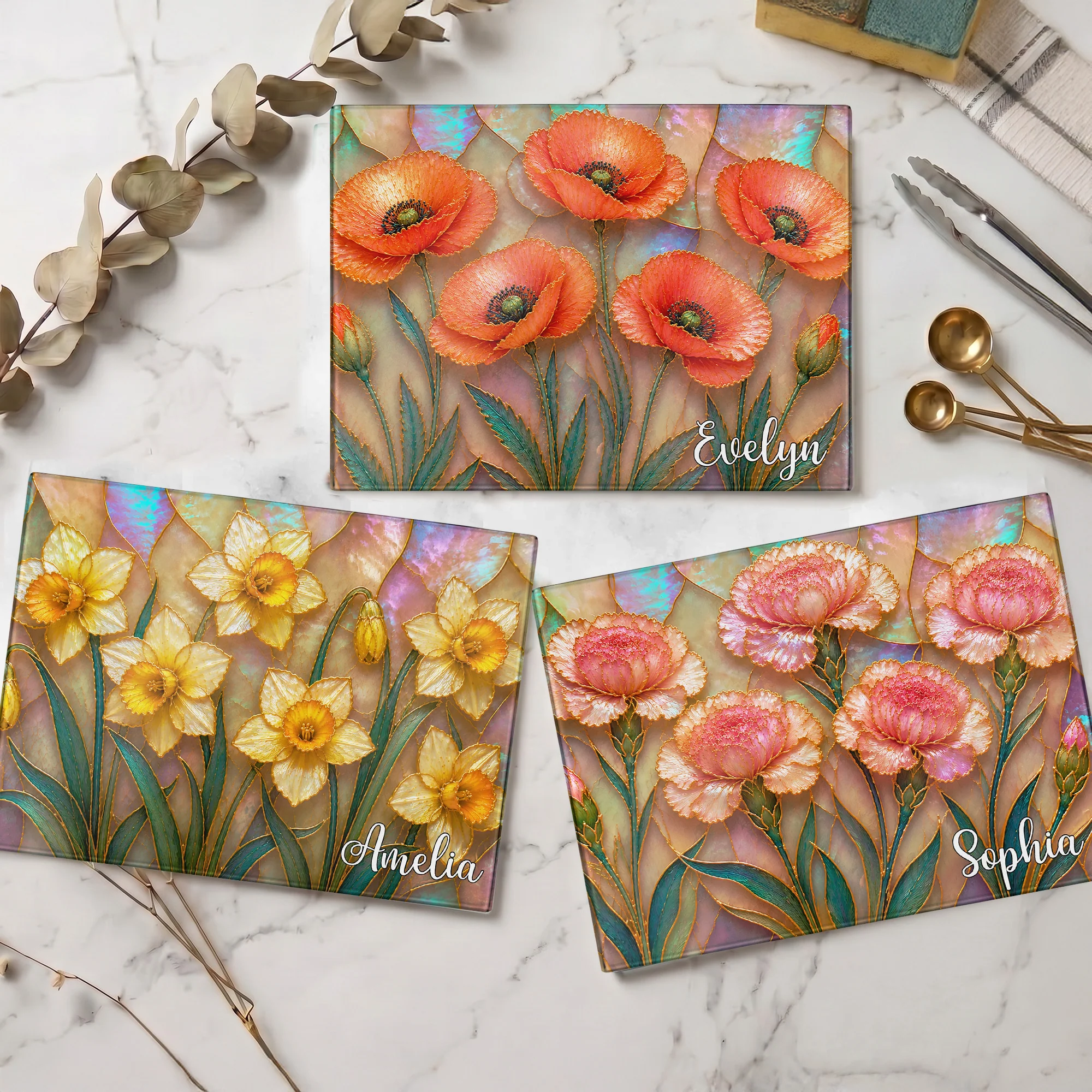 Birth Flower Mother-Of-Pearl Kitchen Decor Gift For Her - Personalized Cutting Board