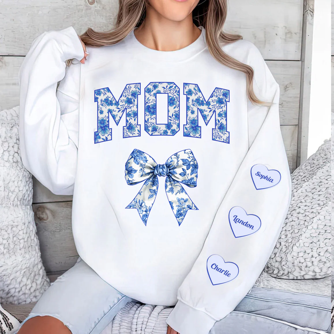 Chinoiserie Mom Mama Nana Mimi With Kid Names On Sleeve Ver 2 - Personalized Sweatshirt - Image 2
