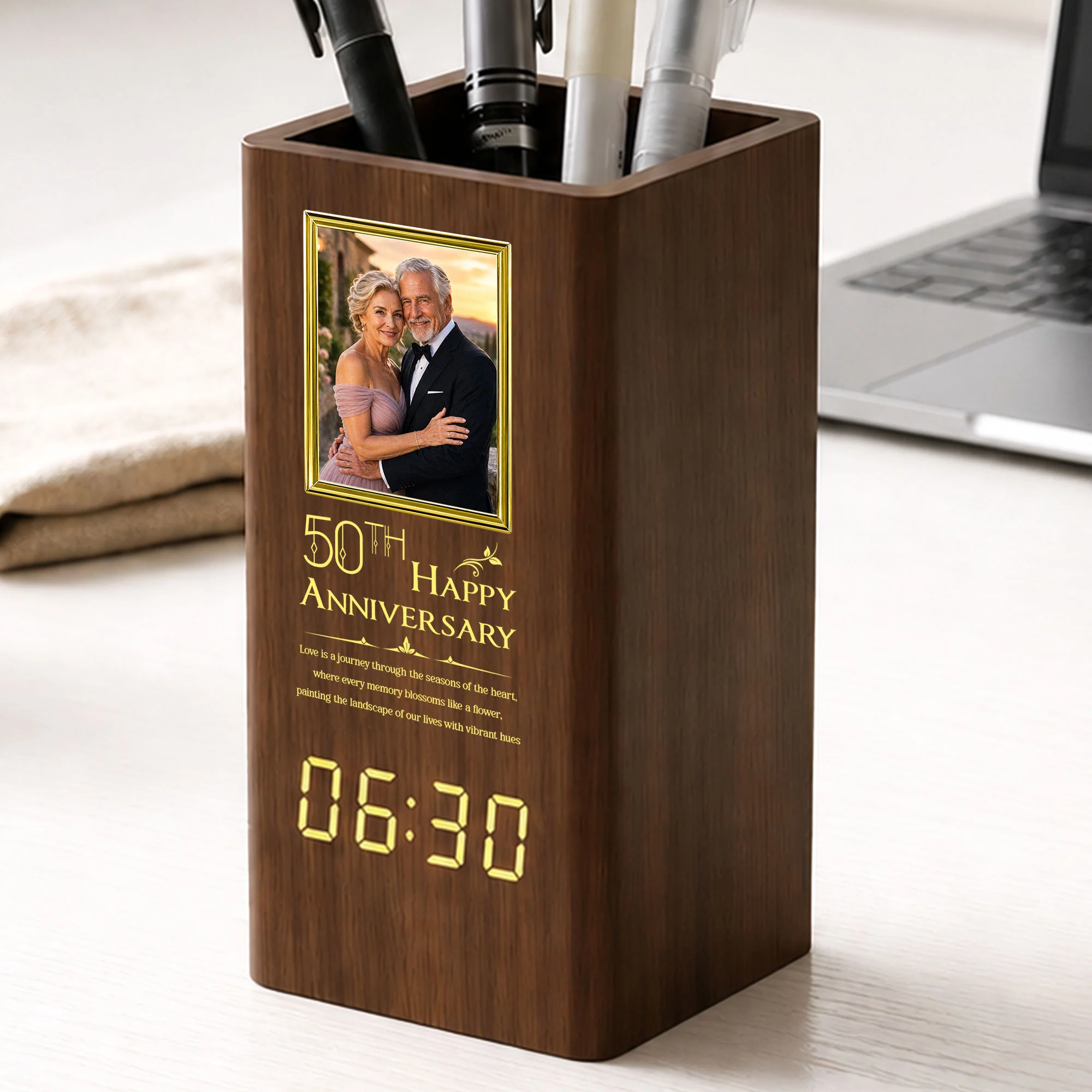 Custom Milestone Wedding Anniversary Clock Gifts For Parents, Couple - Personalized Pen Holder With Clock - Image 4