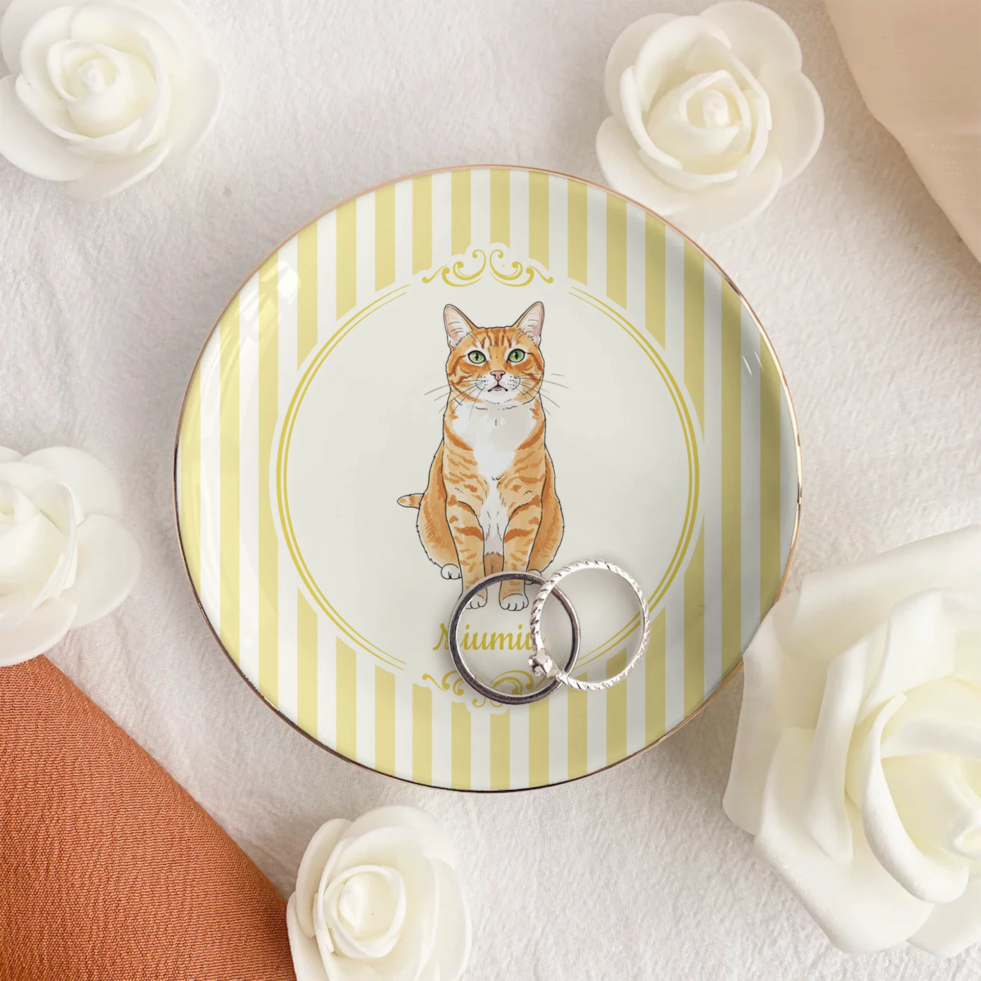 Custom Pet Portrait Watercolor Art Gift For Dog Mom, Cat Mom - Personalized Jewelry Dish - Image 5