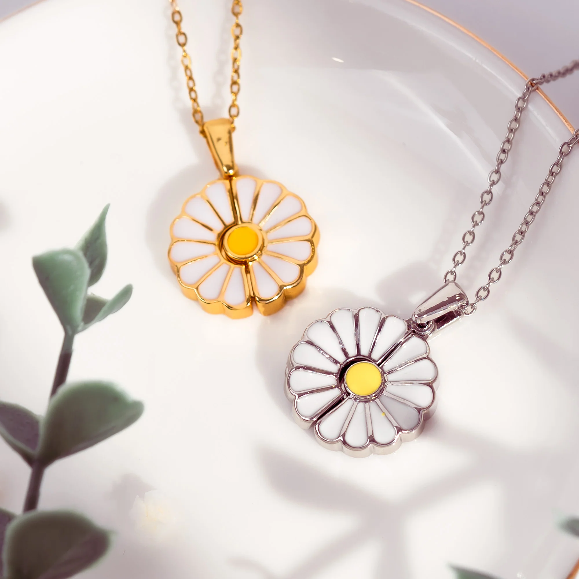 Gift For Loved Ones - Personalized Daisy Necklace With Hidden Message - Image 4
