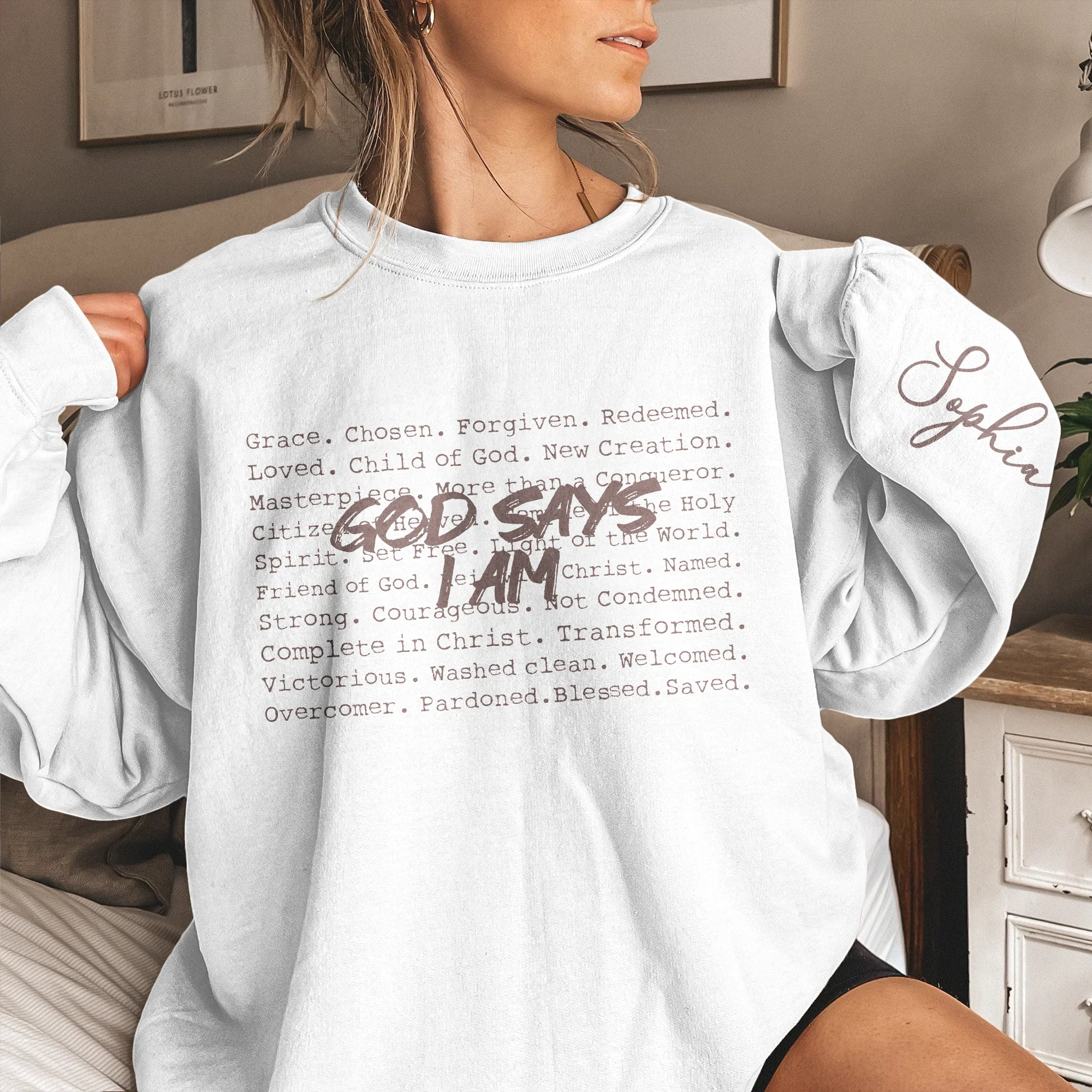 God Says I Am Christian Typewriter Bible Verse - Personalized Sweatshirt - Image 2