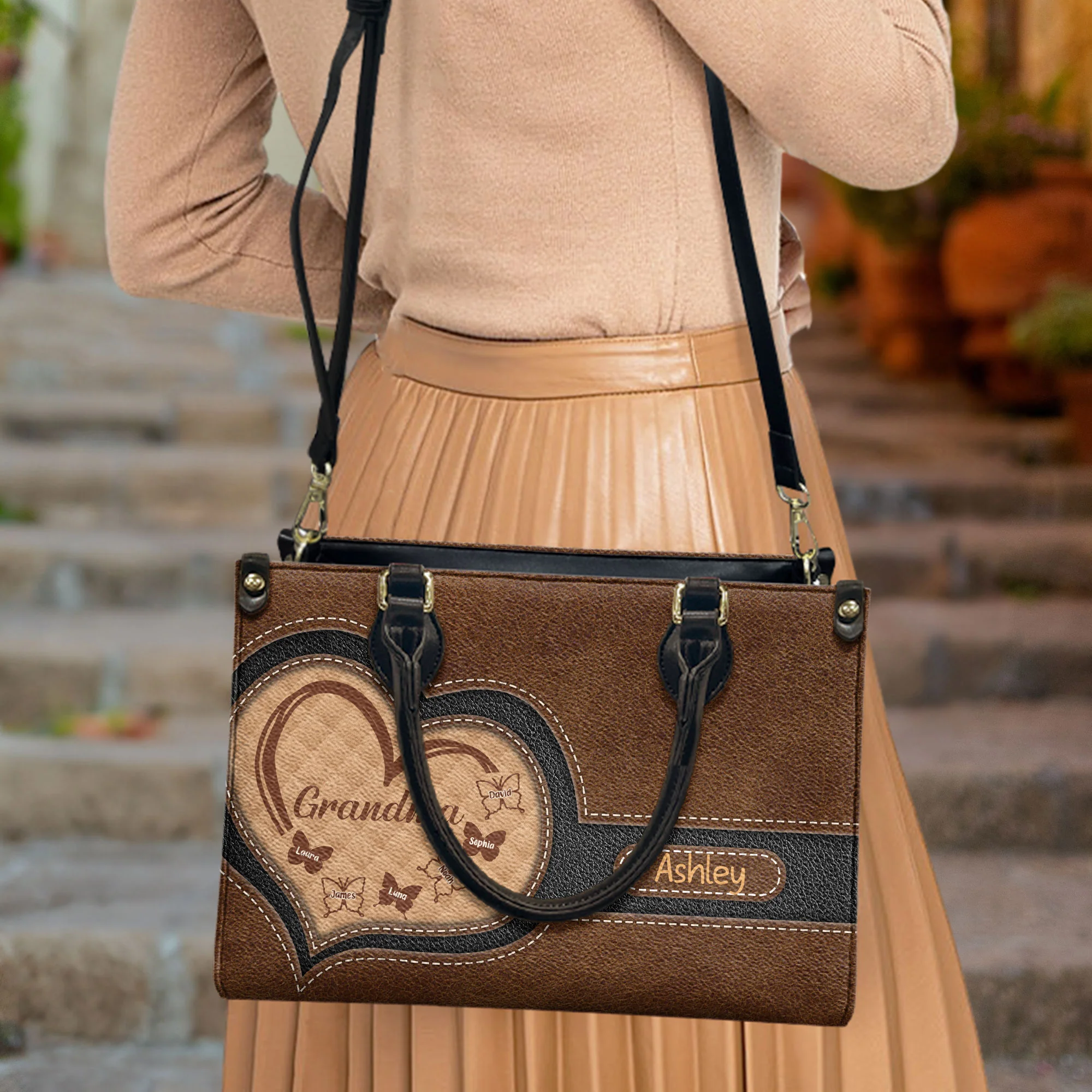 Grandma - Butterfly Version - Personalized Leather Bag - Image 3