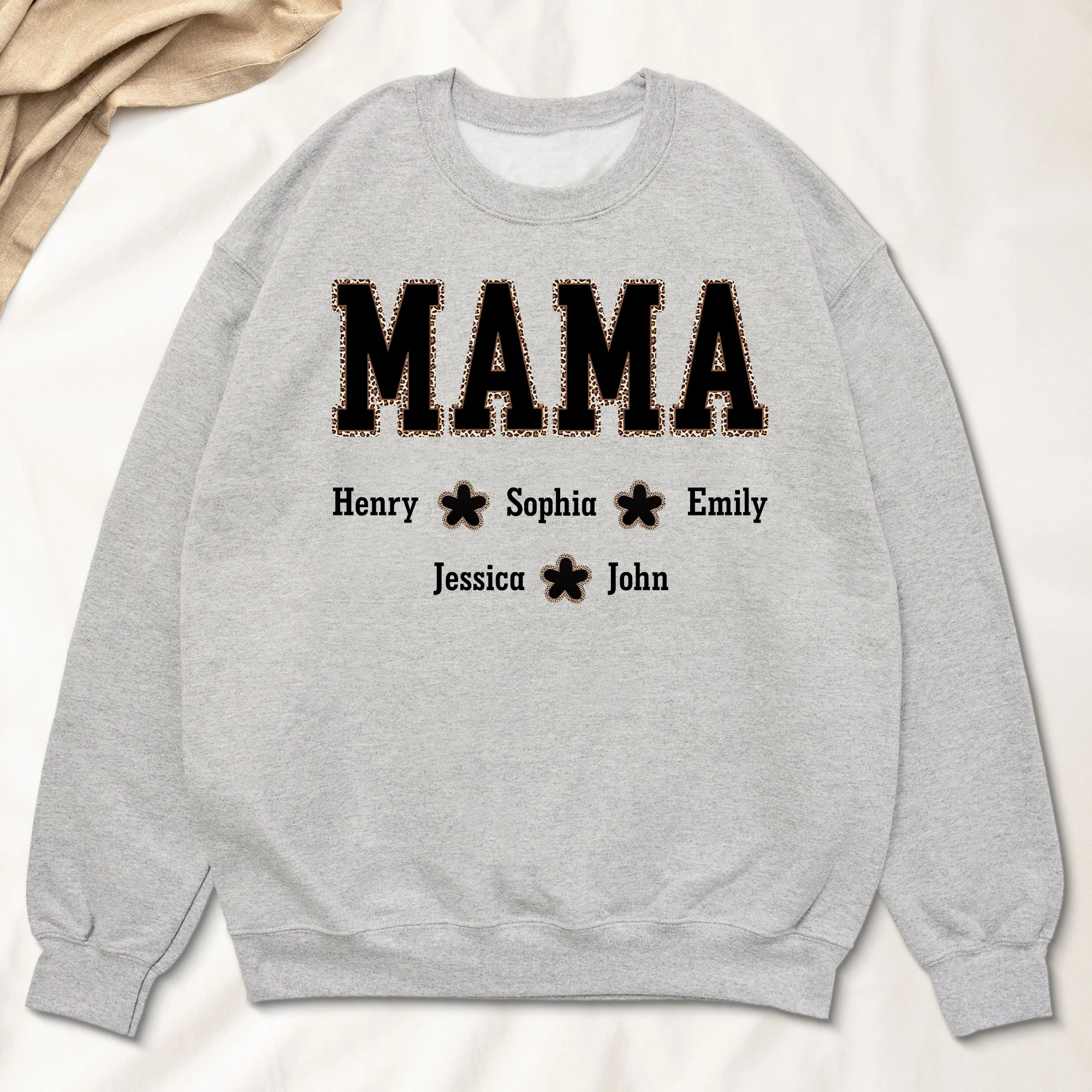 Leopard Border Title For Mom Grandma - Personalized Shirt - Image 3
