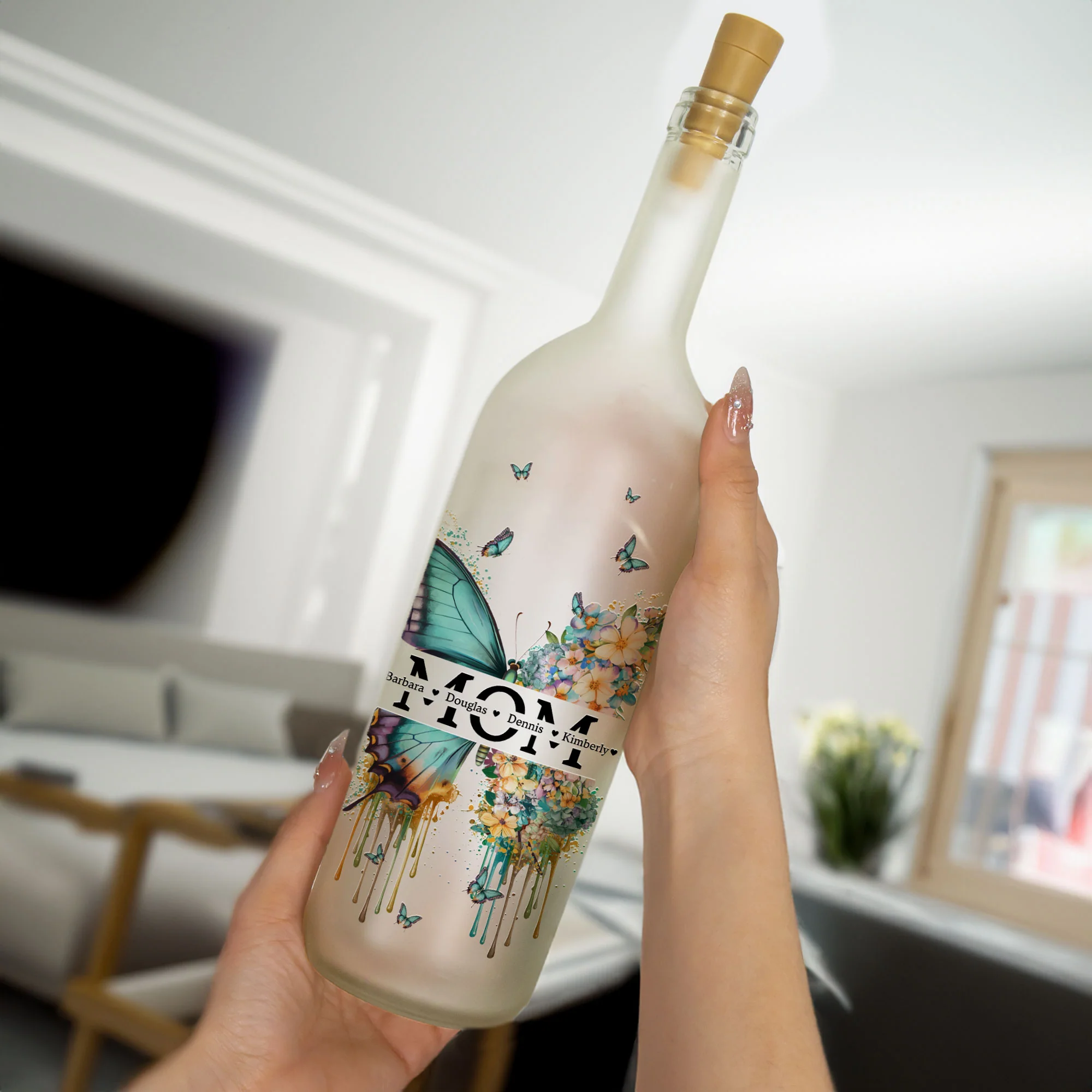 Mom Custom With Kids' Names - Personalized Bottle Lamp - Image 4