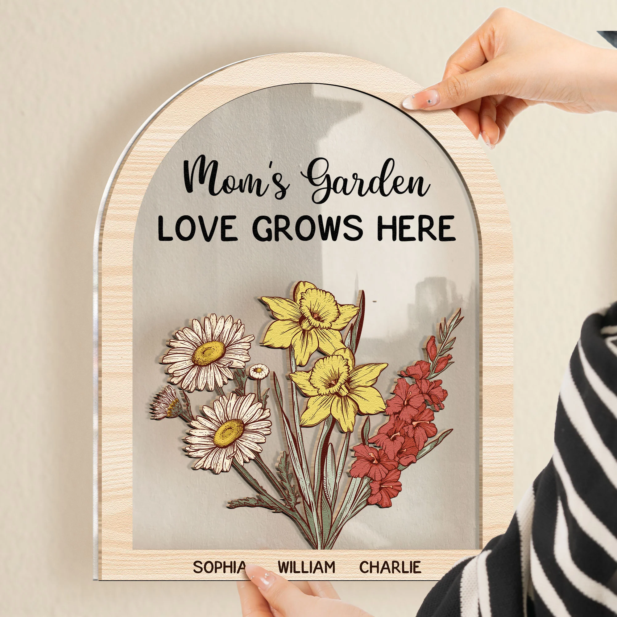 Mom's Garden - Personalized Wood And Acrylic Wall Art - Image 3