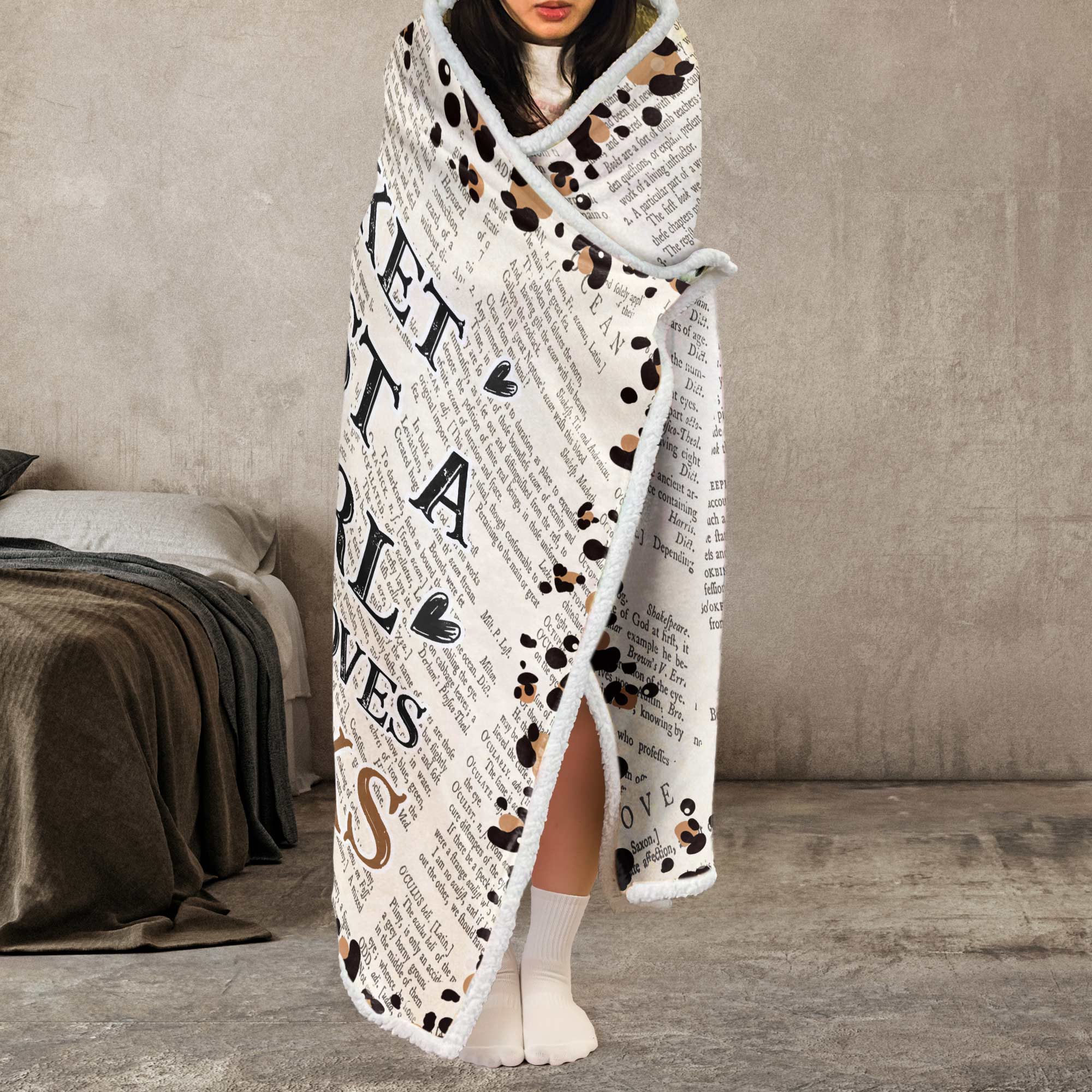 My Reading Blanket Just A Girl Who Loves Books - Personalized Wearable Blanket Hoodie - Image 3
