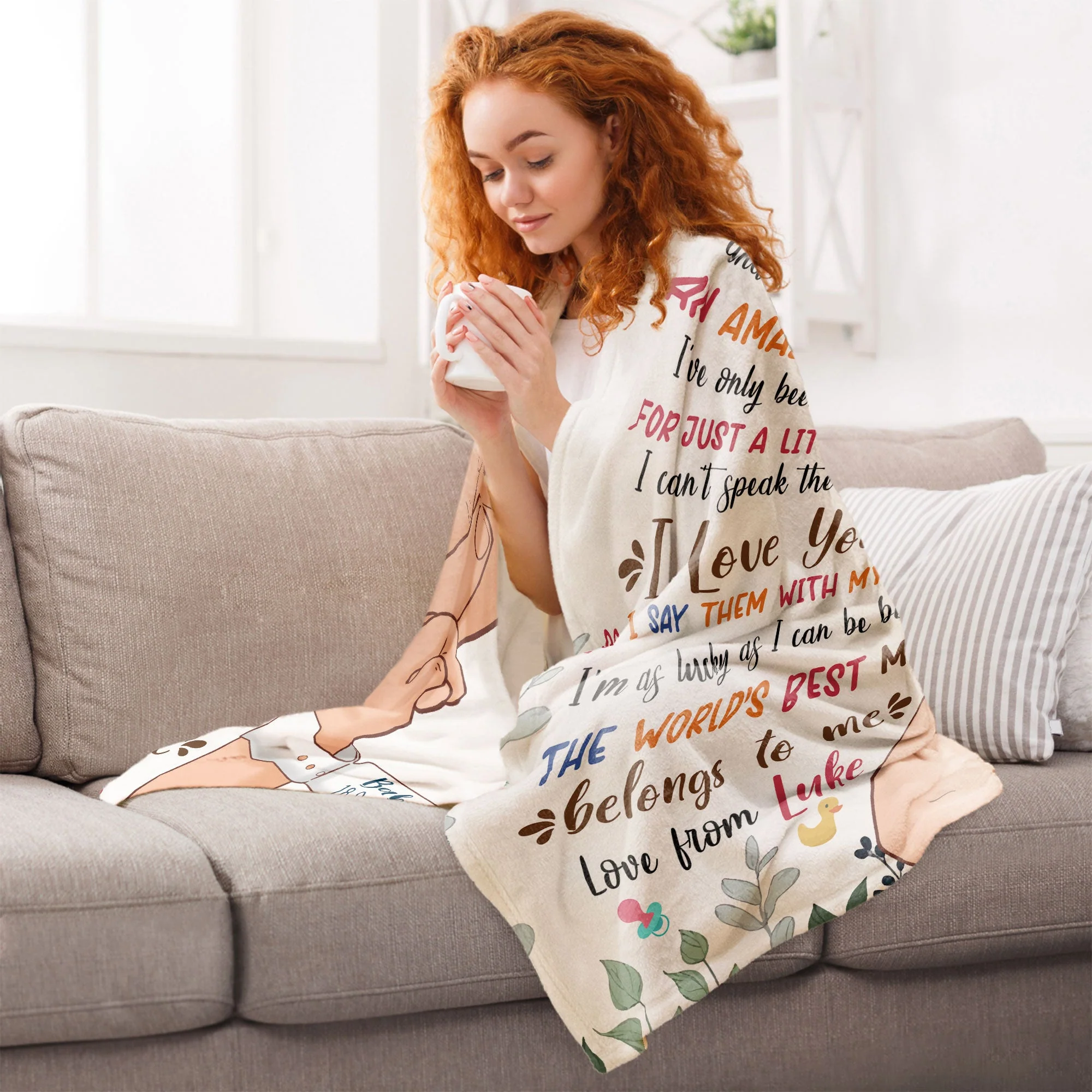 The World's Best Mom Belongs To Me - Personalized Blanket - Birthday Gift For First Mom - Image 5